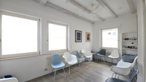 Wartebereich oder Büroraum